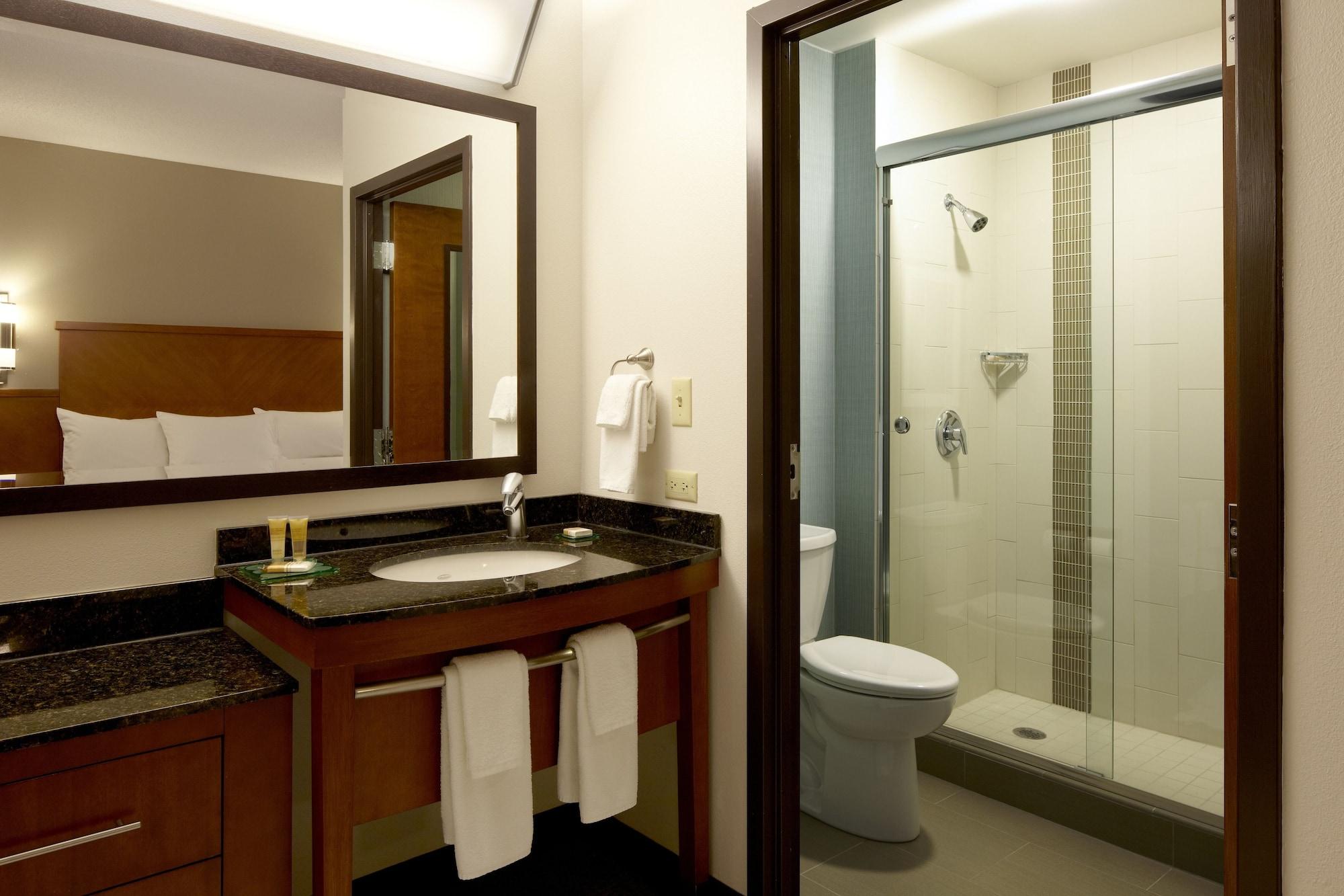 Hyatt Place Dallas North By The Galleria Addison Bagian luar foto
