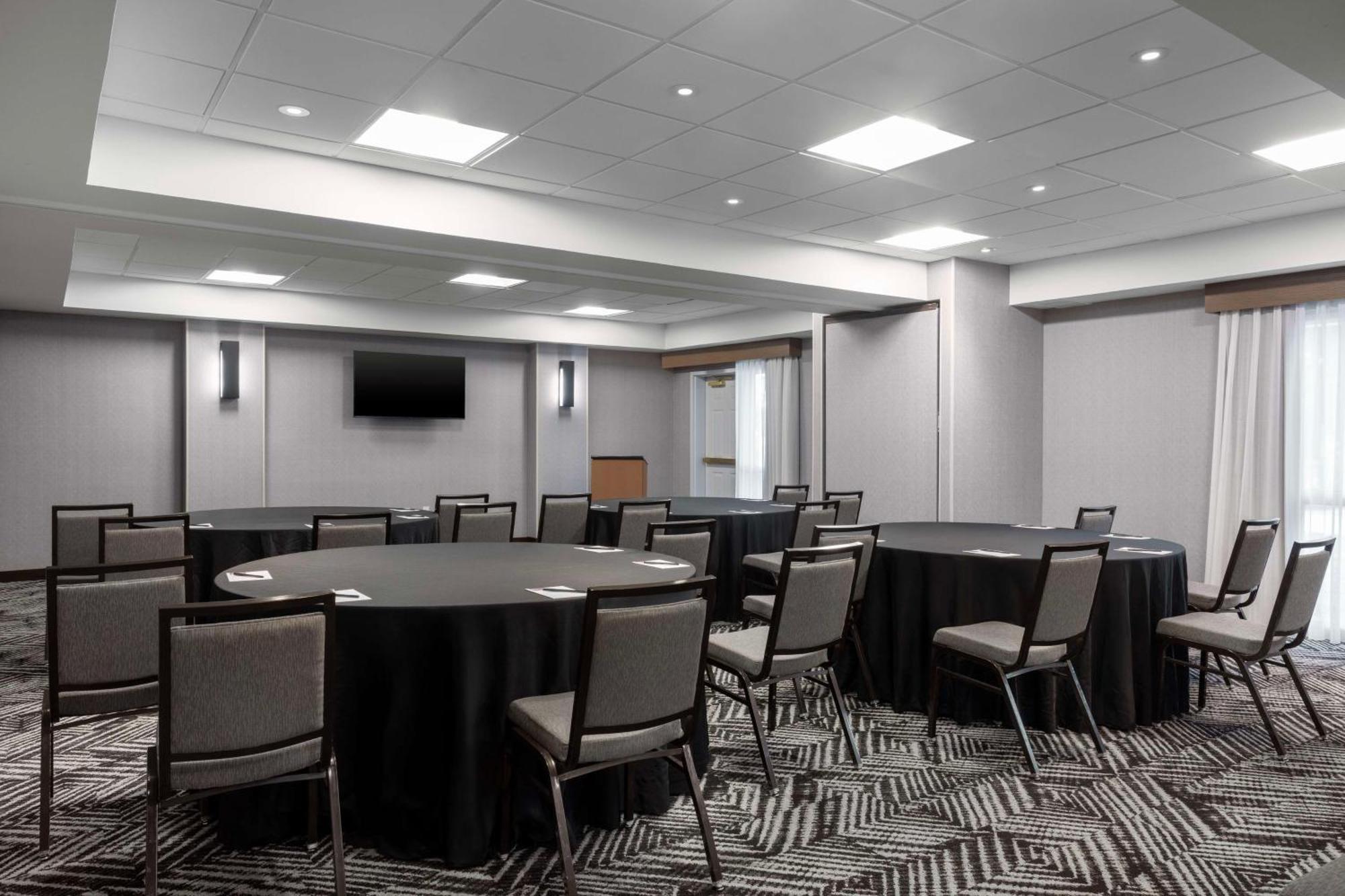 Hyatt Place Dallas North By The Galleria Addison Bagian luar foto