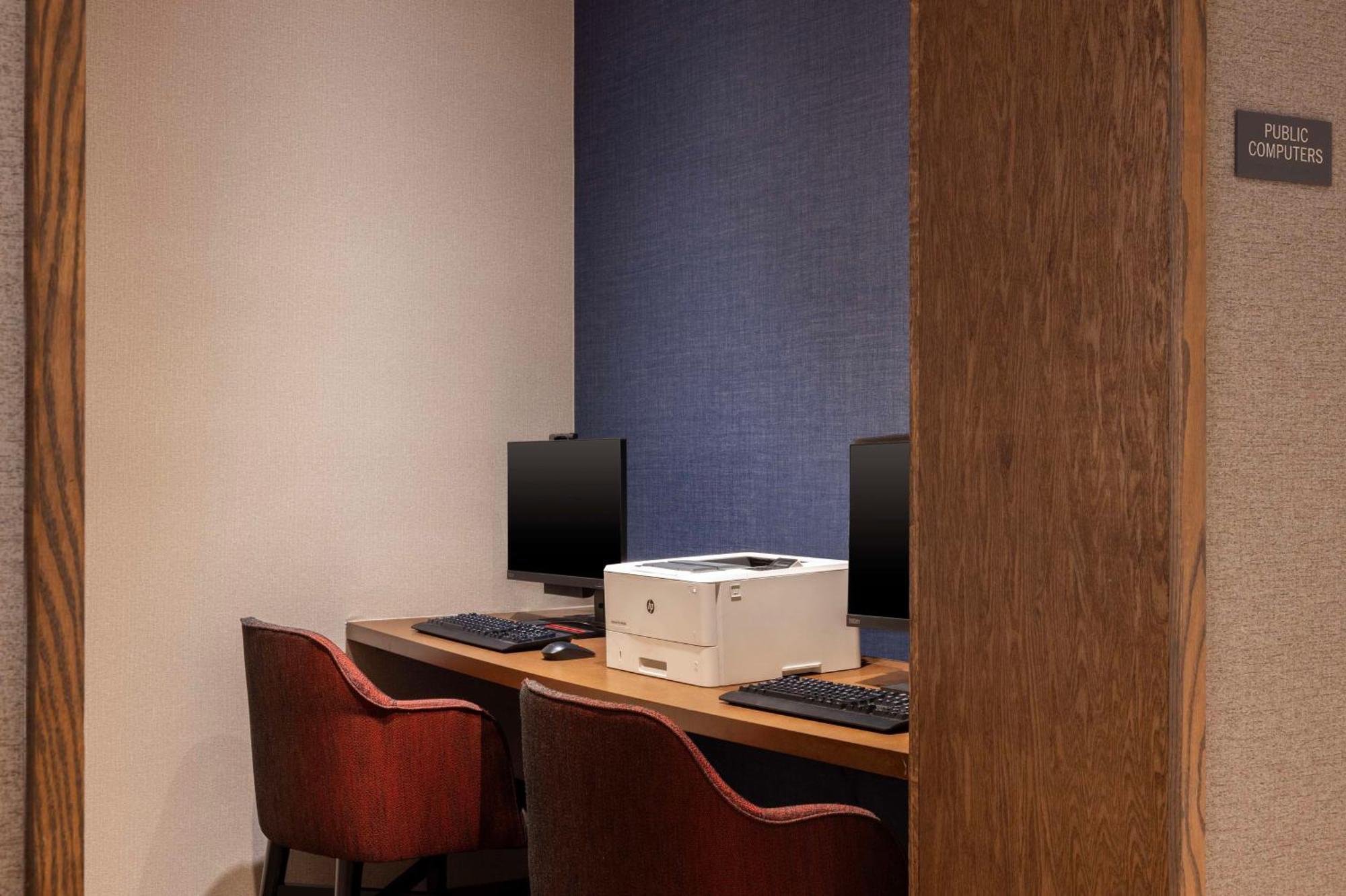 Hyatt Place Dallas North By The Galleria Addison Bagian luar foto